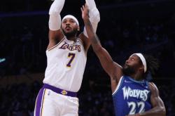 开云平台网站 -包含姑苏山猫队险胜皖江雄鲨队，板球超级杯上演关键失误成转折！目标直指冠军的词条