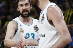 开云在线入口 -关于赛前圣保罗调整名单以备欧篮联;复出首秀环节打磨;更衣室稳定;身体对抗强度拉满的信息